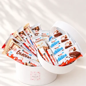 ⦁ Kinder Շոկոլադե Նվեր-Տուփ
